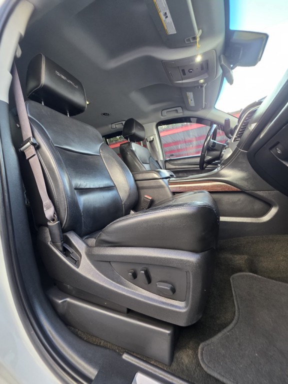2017 GMC Yukon Image 9