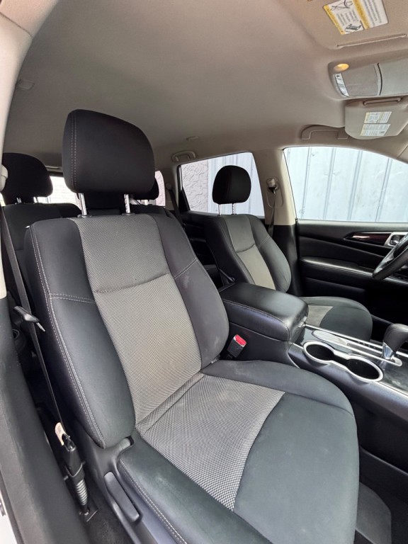 2018 Nissan Pathfinder Image 15