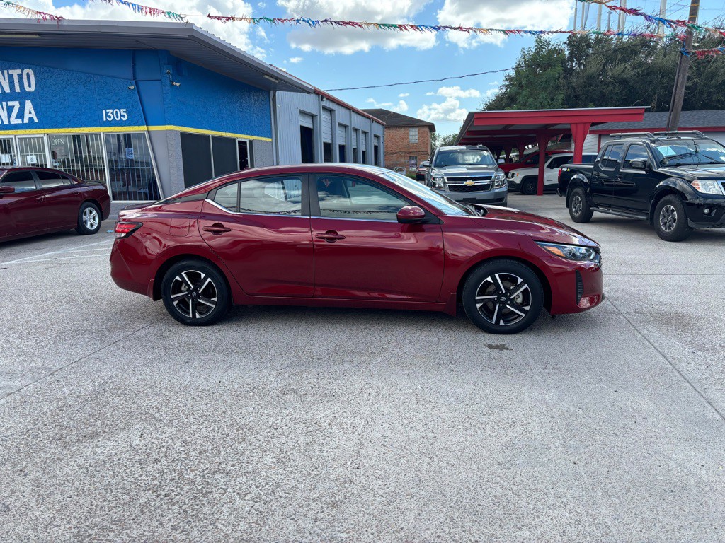 2024 Nissan Sentra Image 2