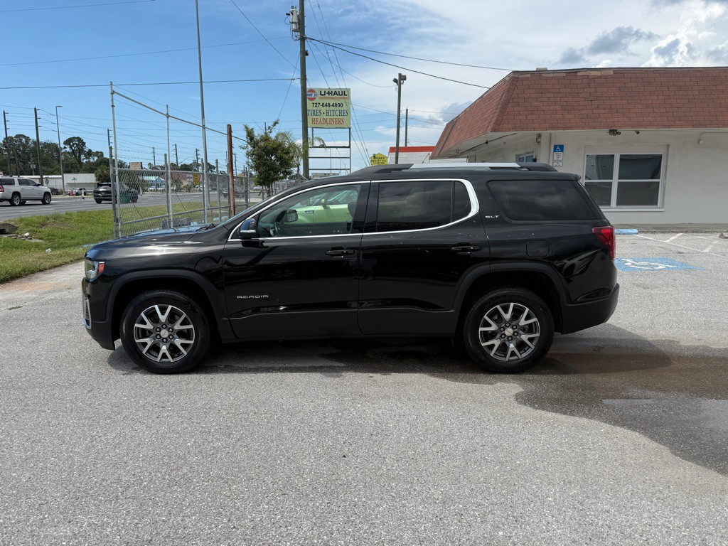 2023 GMC Acadia Image 7