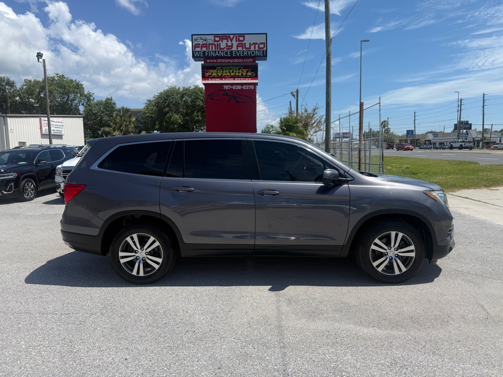 2017 Honda Pilot Image 3