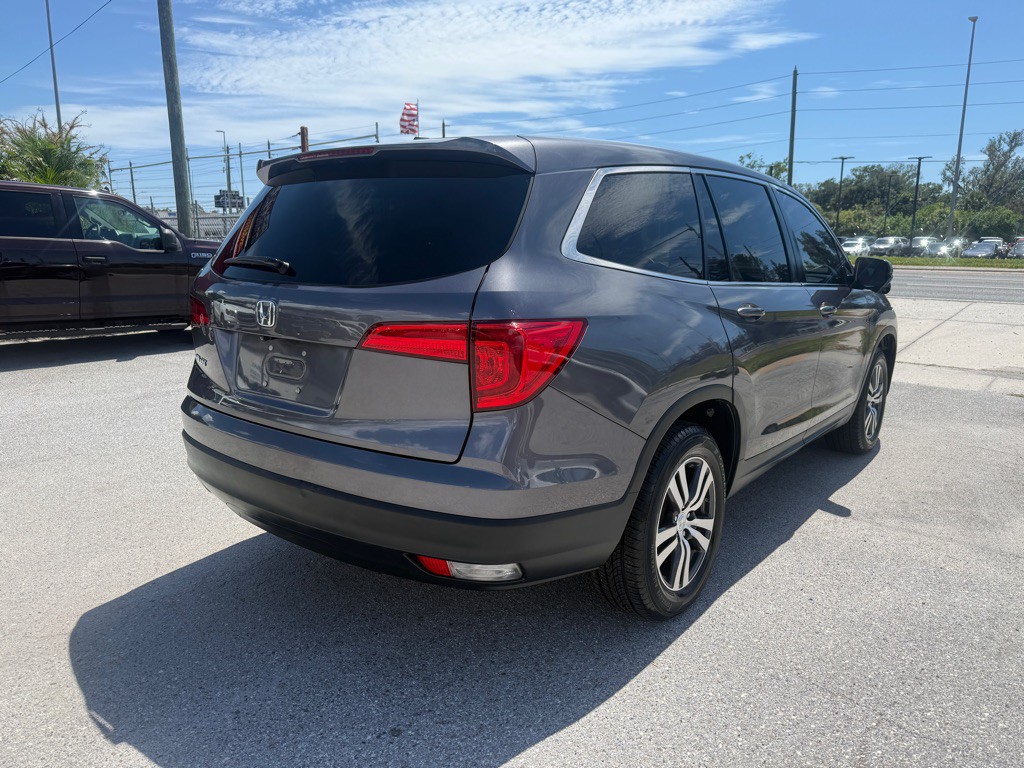 2017 Honda Pilot Image 4