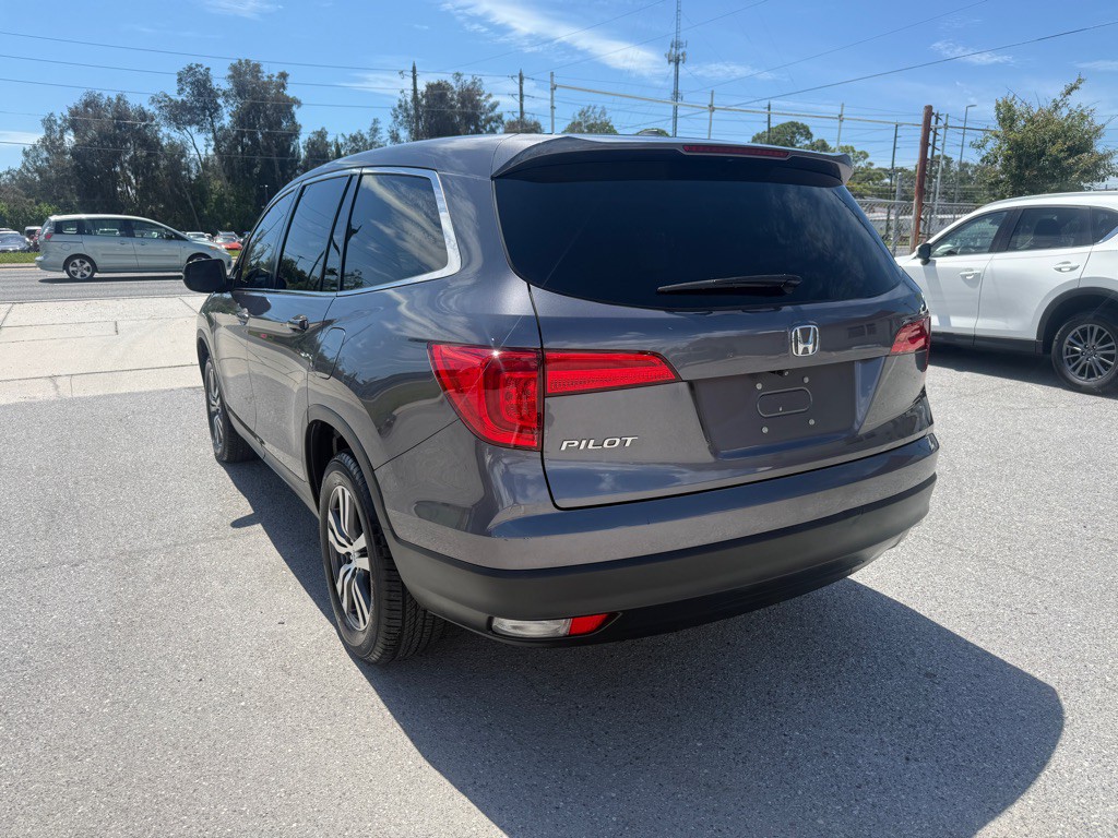 2017 Honda Pilot Image 6