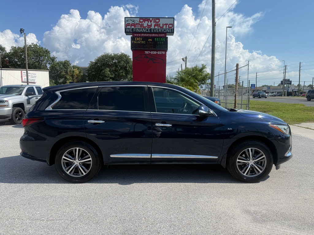 2020 INFINITI QX60 Image 3