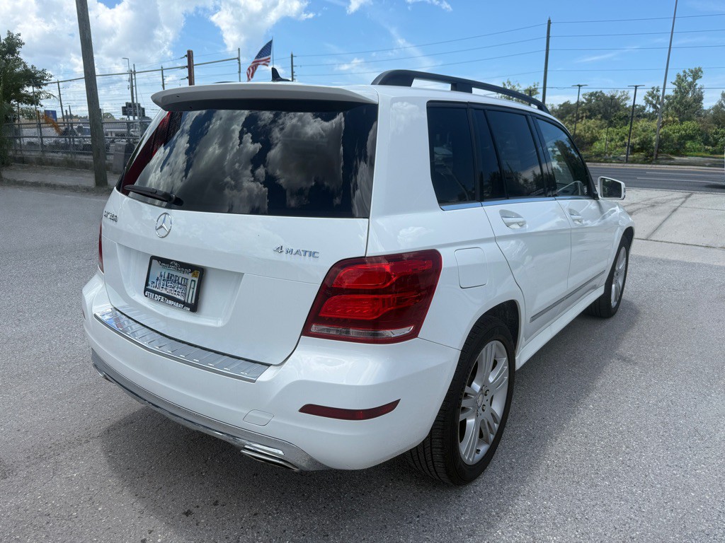 2015 Mercedes-Benz GLK-Class Image 4