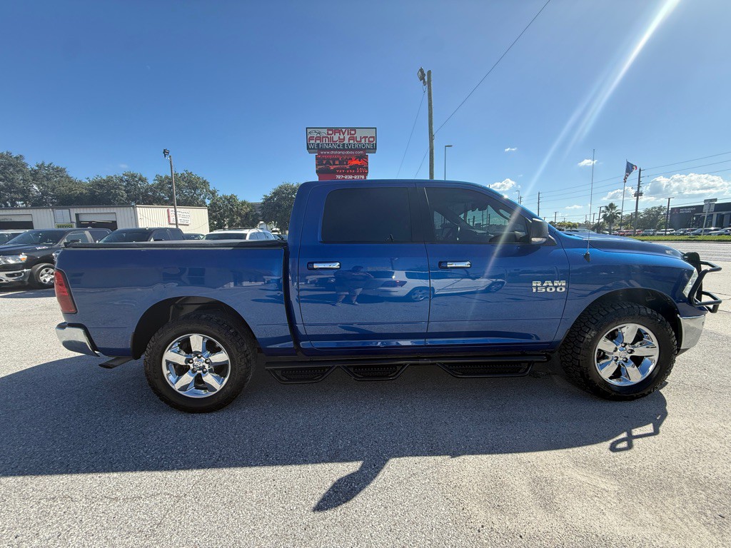 2018 RAM 1500 Image 3