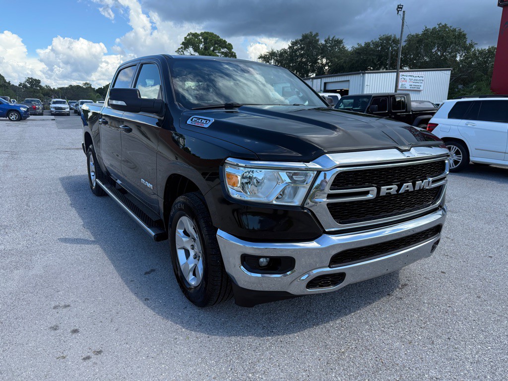 2022 RAM 1500 Image 2