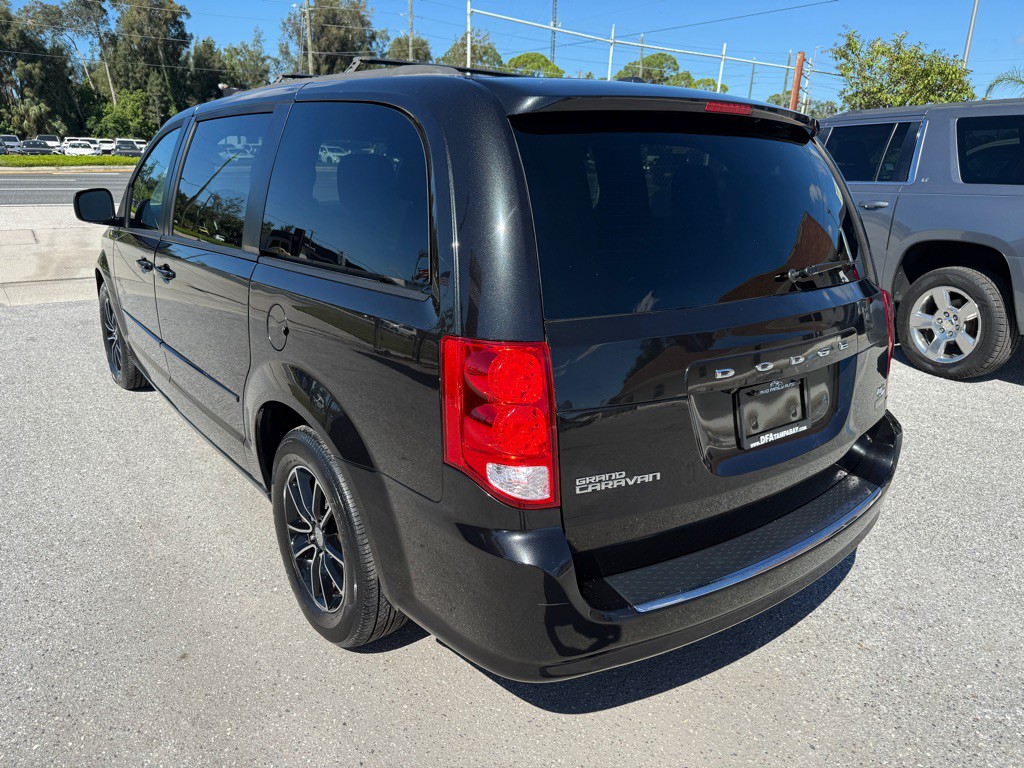 2016 Dodge Grand Caravan Image 6