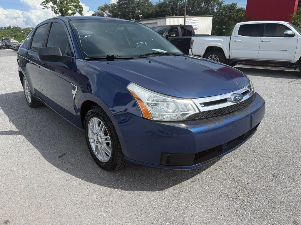 2008 Ford Focus Image 2