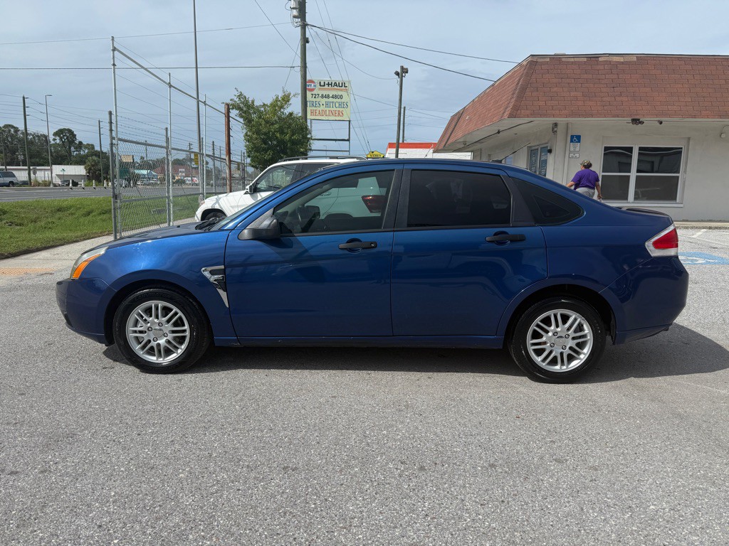 2008 Ford Focus Image 7