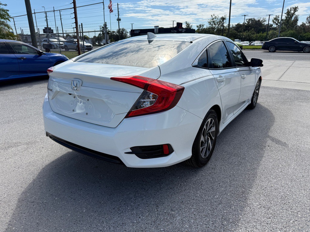 2018 Honda Civic Image 4