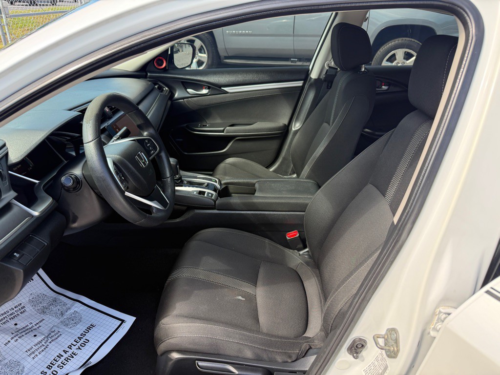 2018 Honda Civic Image 11