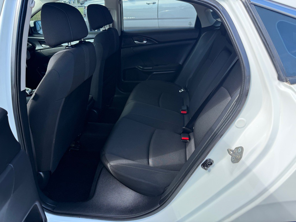 2018 Honda Civic Image 13