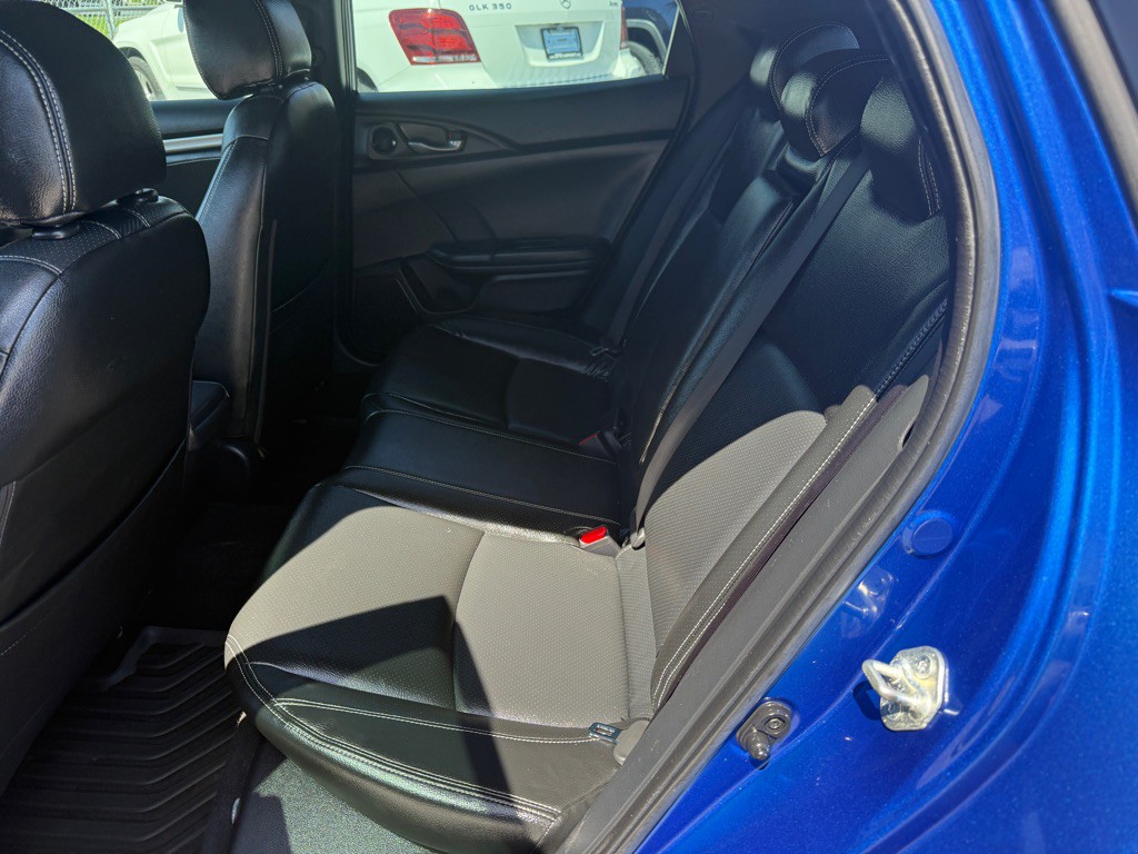 2018 Honda Civic Image 13