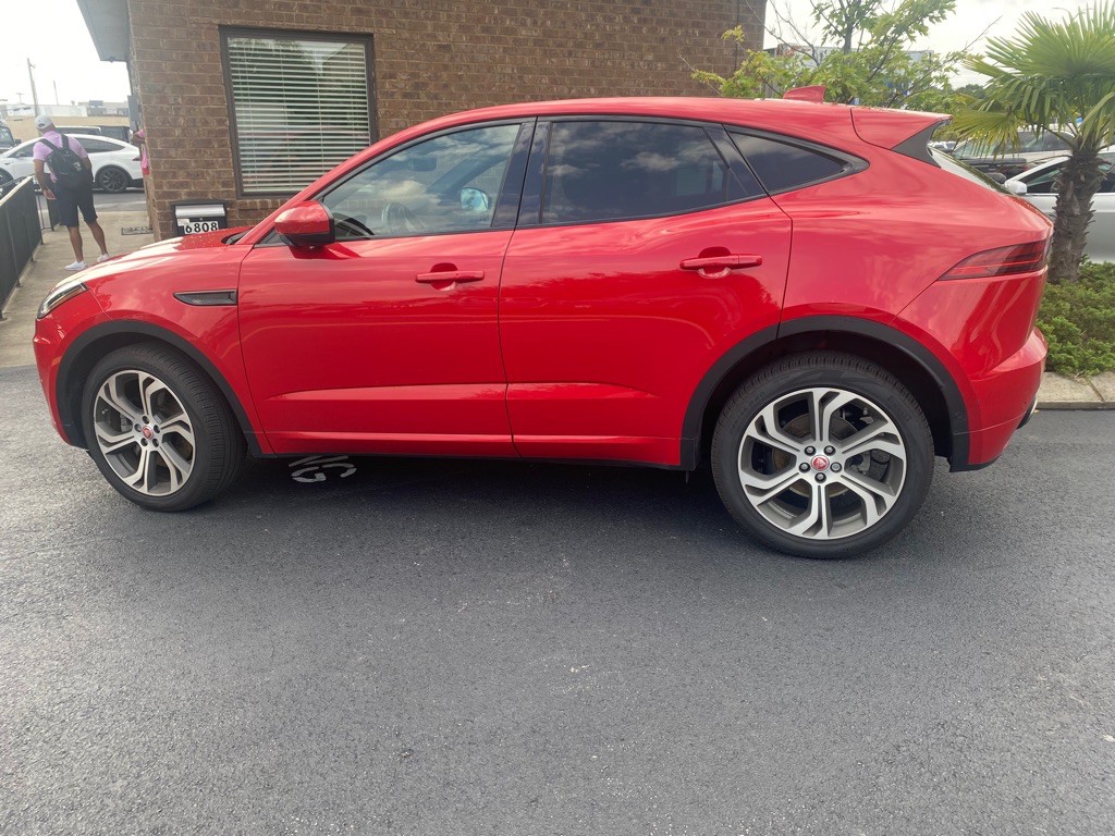 2018 Jaguar E-pace Image 6
