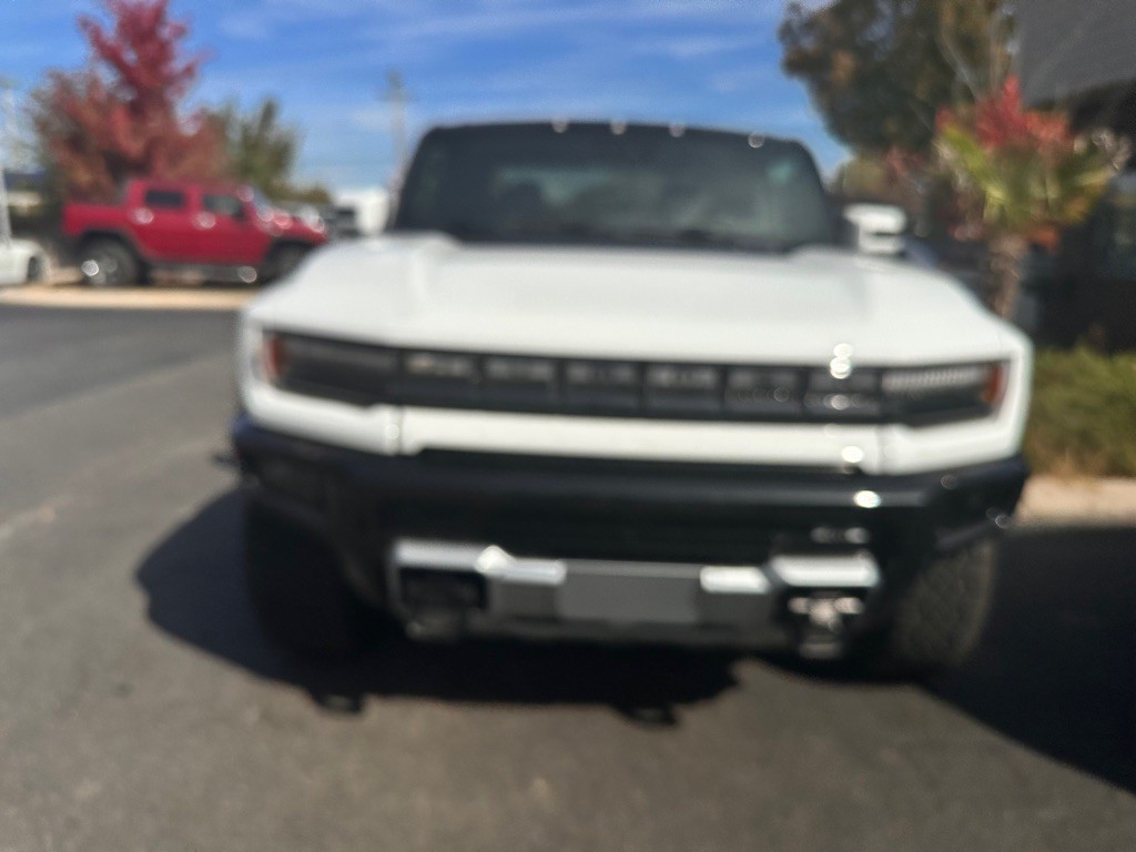 2023 GMC Hummer Pickup Image 1