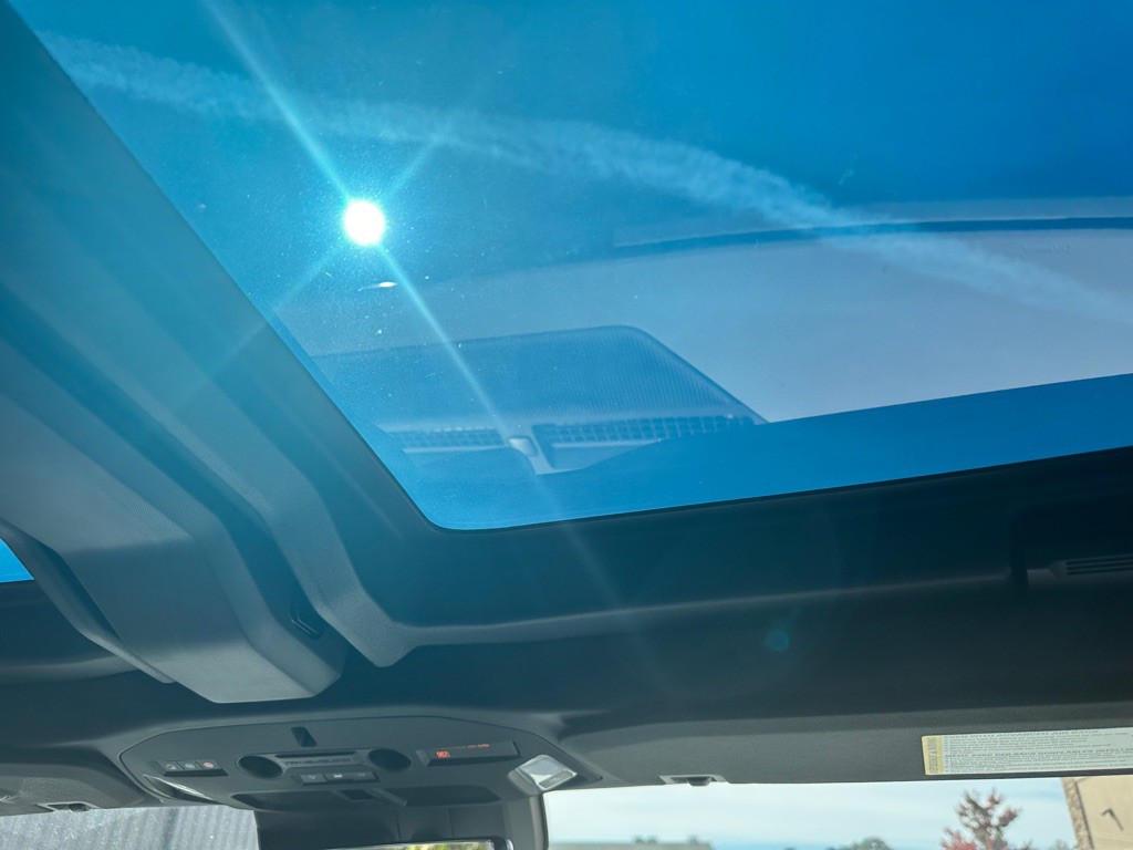 2023 GMC Hummer Pickup Image 14