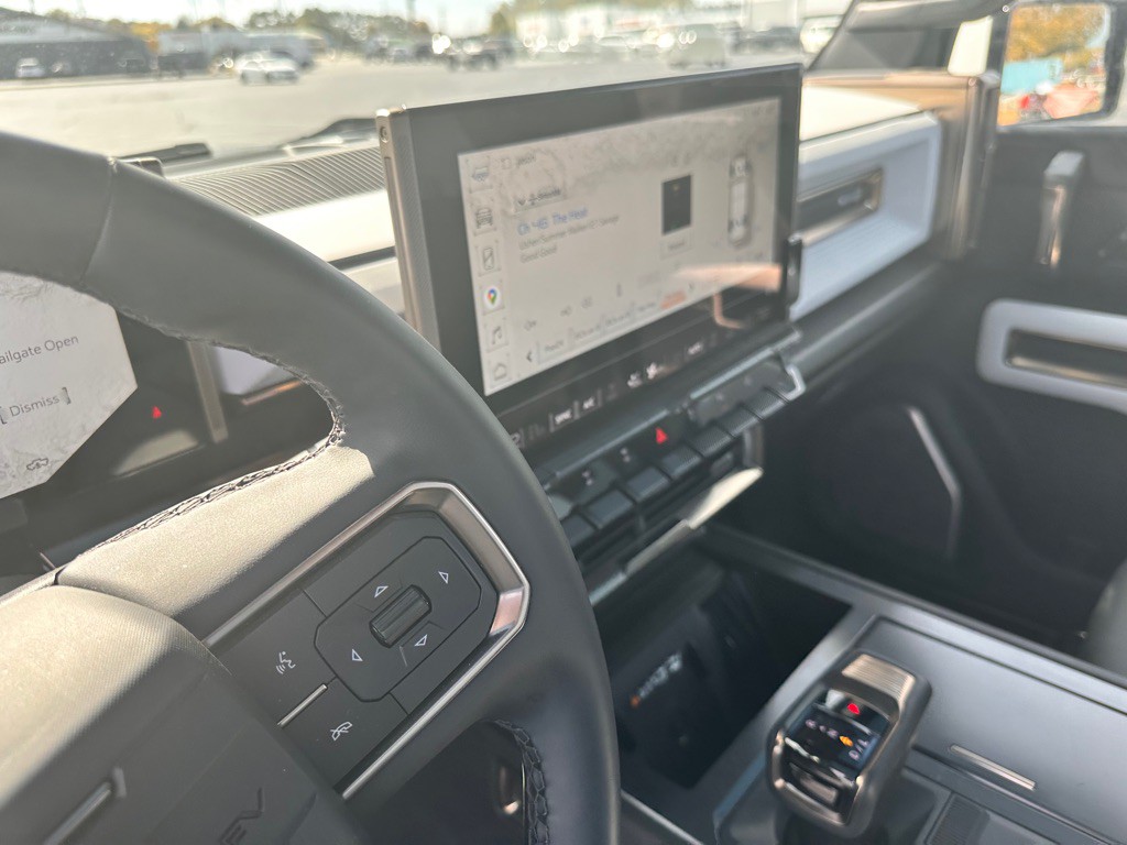 2023 GMC Hummer Pickup Image 32