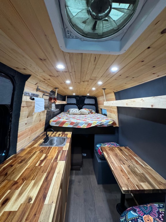 2020 Mercedes-Benz Sprinter Image 10