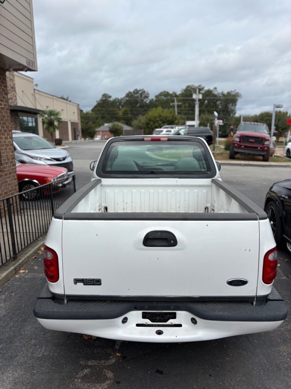 2003 Ford F-150 Image 5