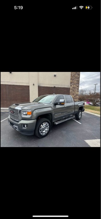 2018 GMC Sierra 2500 Image 1