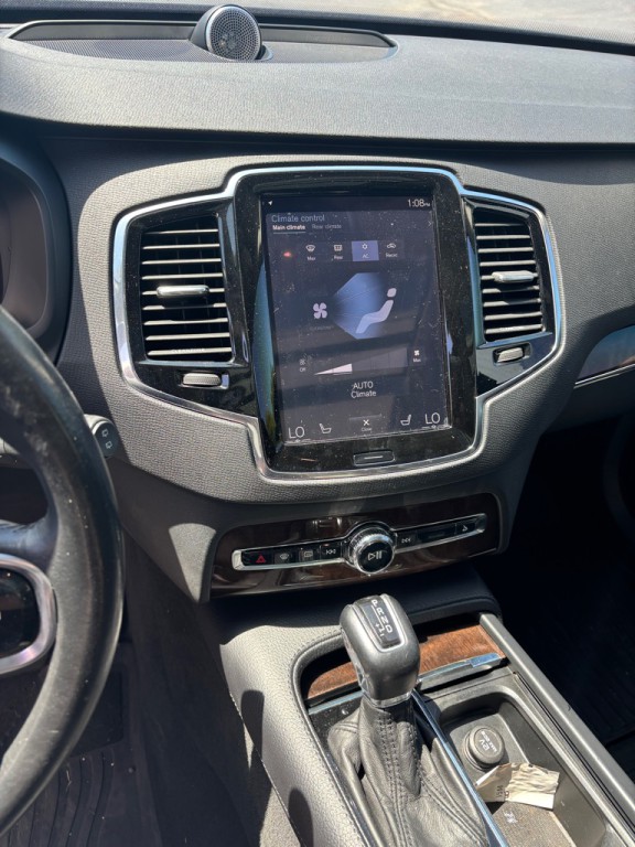 2016 Volvo XC90 Image 7
