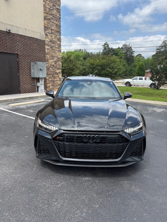 2021 Audi RS7 Image 2