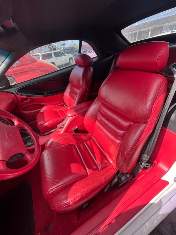 1994 Ford Mustang Image 5