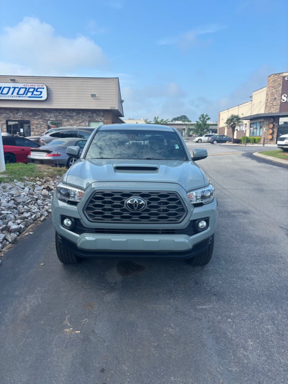 2022 Toyota Tacoma Image 2