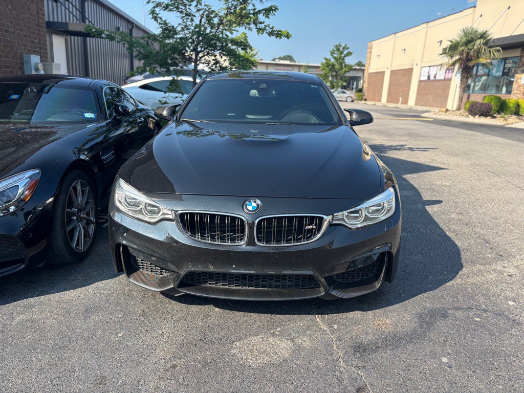 2015 BMW M4 Image 2