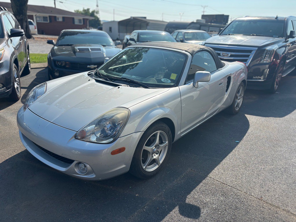 2003 Toyota MR2 Image 3