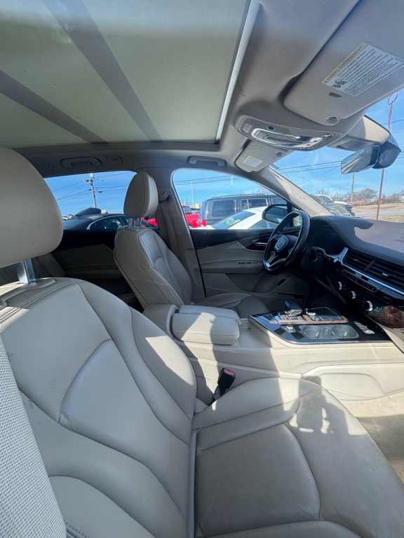2017 Audi Q7 Image 7