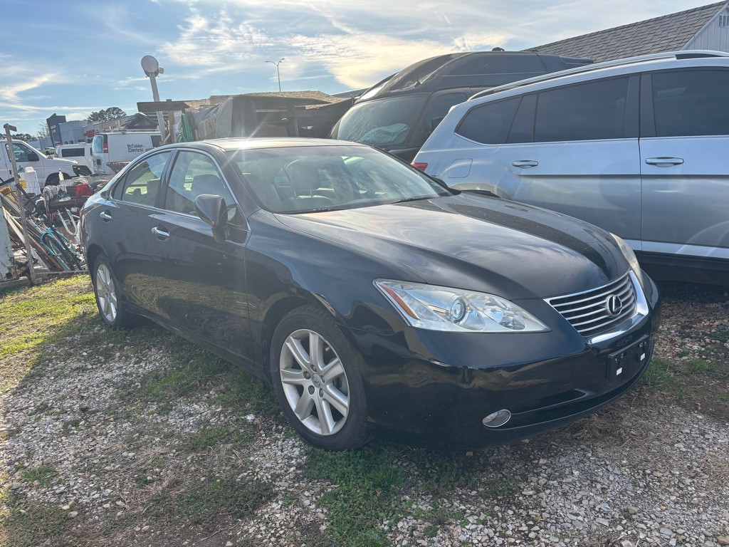 2009 Lexus ES Image 2