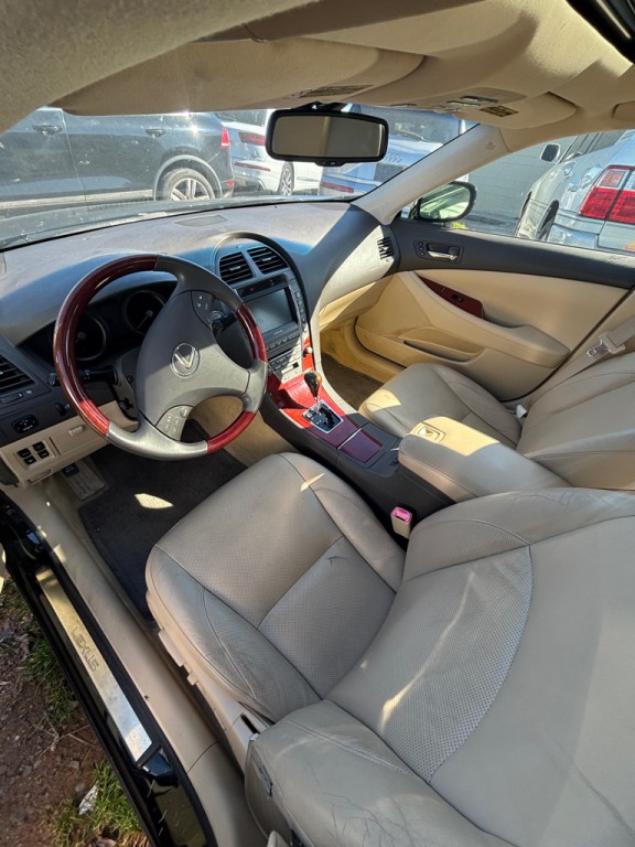2009 Lexus ES Image 4