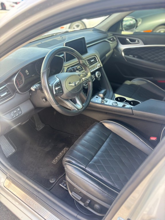 2019 Genesis G70 Image 6