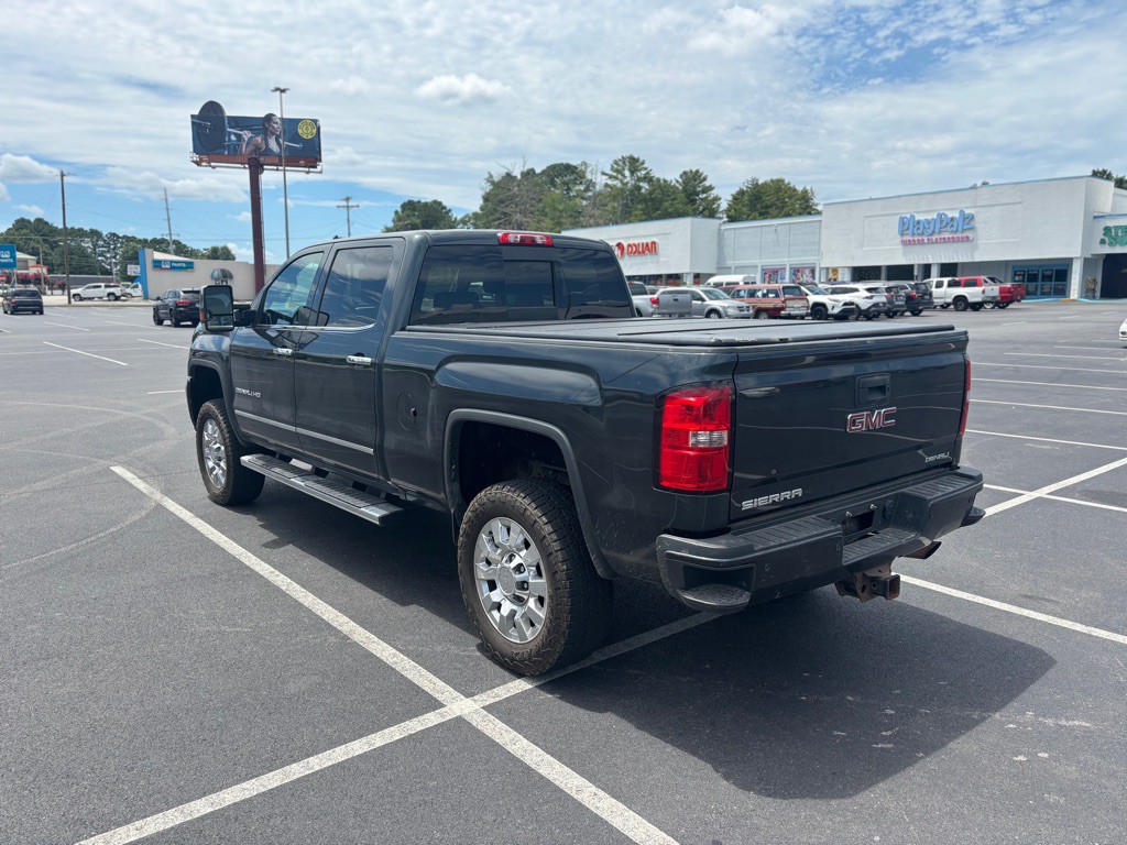 2017 GMC Sierra 2500 Image 6