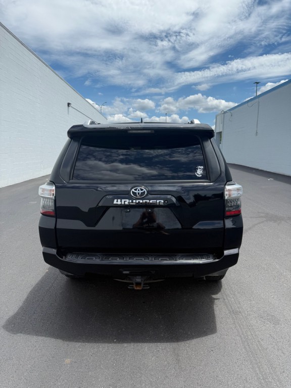 2016 Toyota 4Runner Image 5