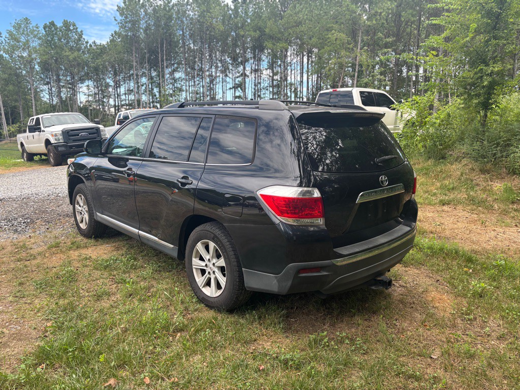 2011 Toyota Highlander Image 5