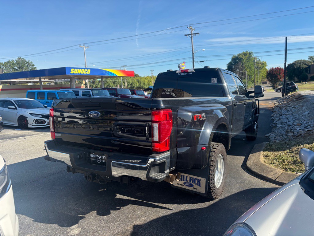 2022 Ford F-350 Image 4