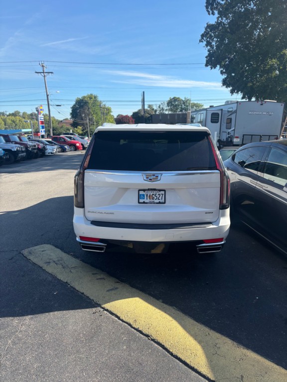 2021 Cadillac Escalade Image 5