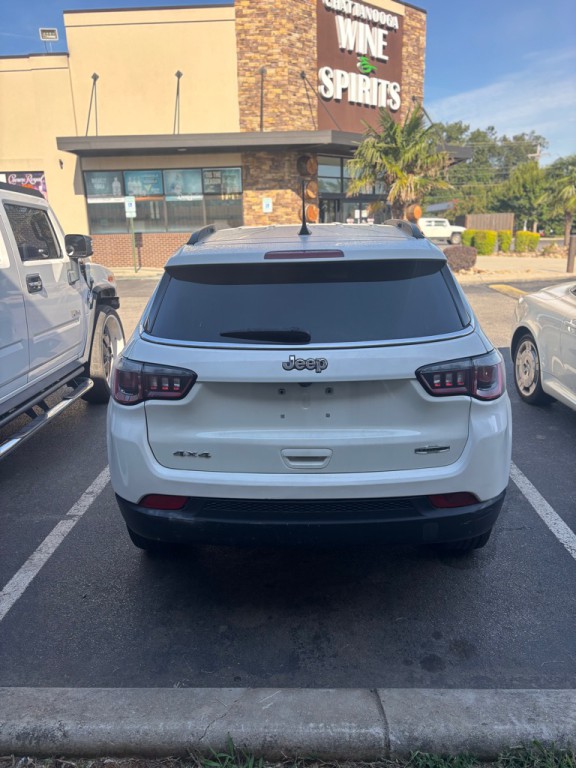 2019 Jeep Compass Image 5