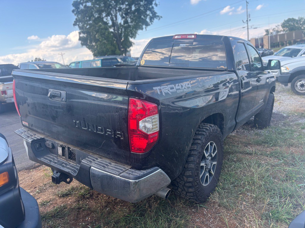 2017 Toyota Tundra Image 3