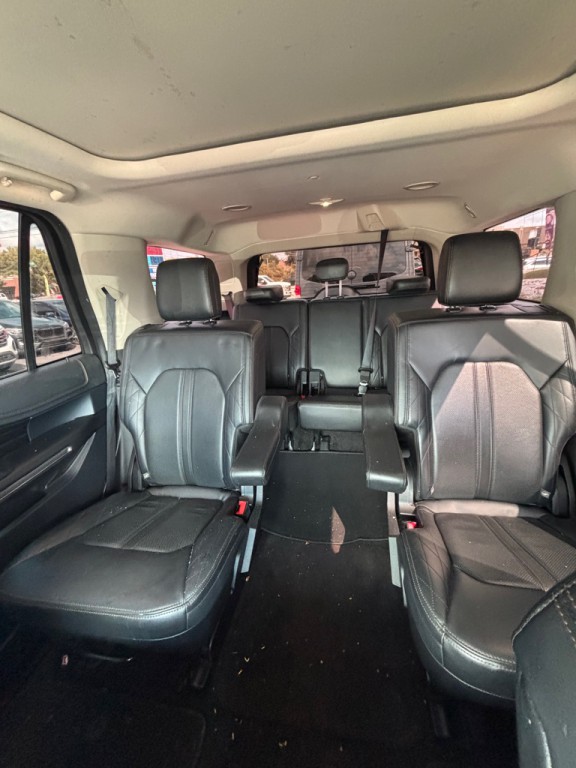 2018 Ford Expedition Image 8