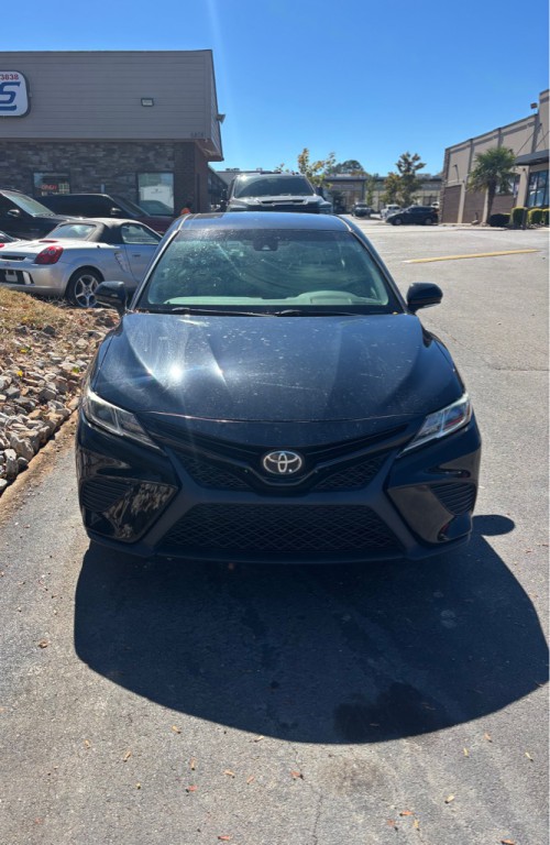 2018 Toyota Camry Image 2