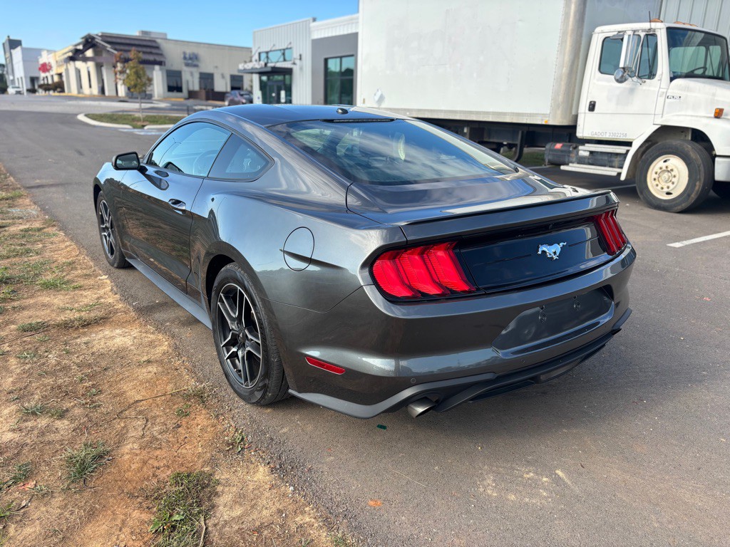 2018 Ford Mustang Image 4