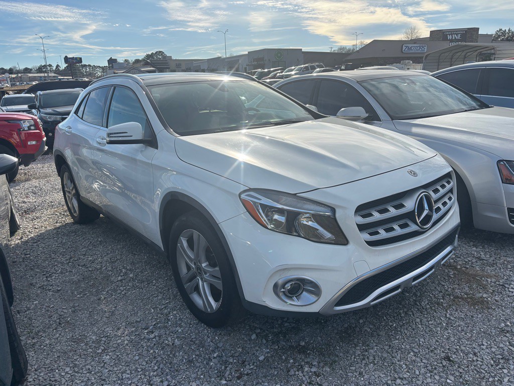 2018 Mercedes-Benz GLA-Class Image 2