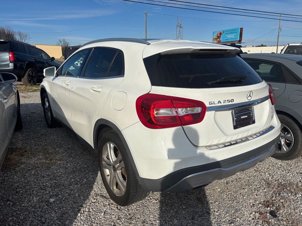 2018 Mercedes-Benz GLA-Class Image 4