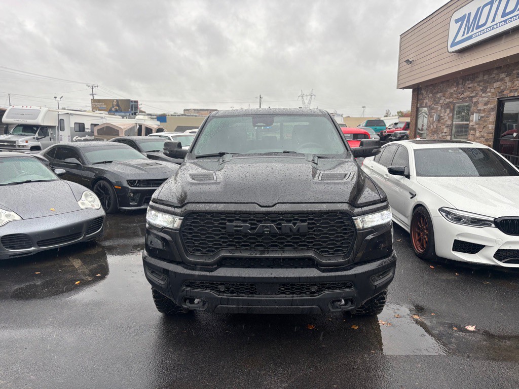 2025 RAM 1500 Image 2