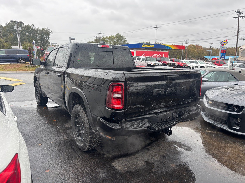 2025 RAM 1500 Image 5