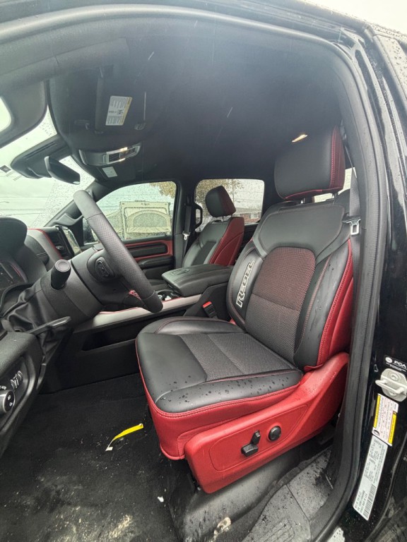 2025 RAM 1500 Image 6